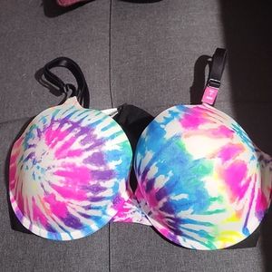 Vs pink push up bra